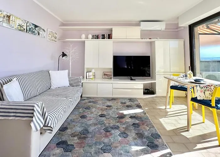 The View-centre- Clim -parking-vue Mer-plage Menton