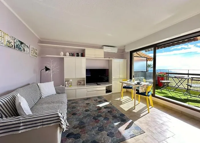 The View-centre- Clim -parking-vue Mer-plage * Μεντόν