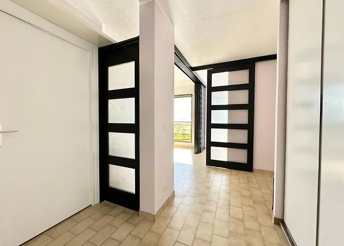 The View-centre- Clim -parking-vue Mer-plage Menton