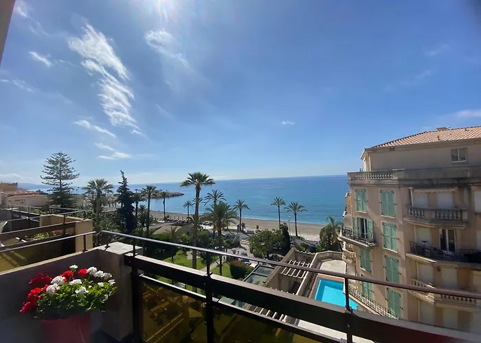 The View-centre- Clim -parking-vue Mer-plage Menton